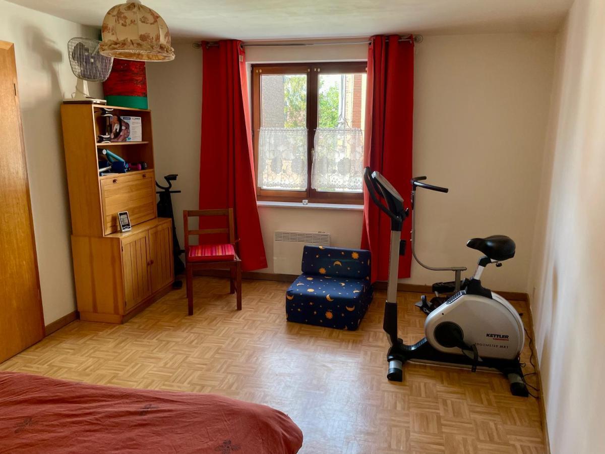 Spacieux Appartement Монс Экстерьер фото
